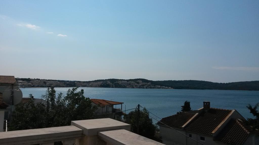 Apartments Marina Trogir Exteriör bild