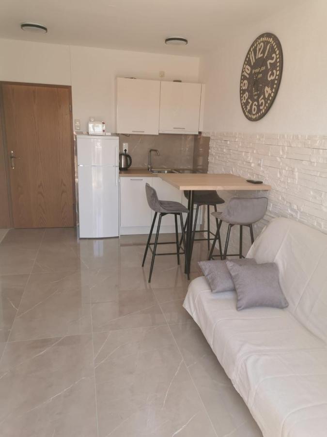Apartments Marina Trogir Exteriör bild